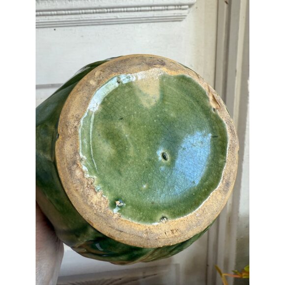 Vintage 1930s McCoy Green Water Pitcher Angel Fish Farmhouse Rustic Primitive - Picture 5 of 10